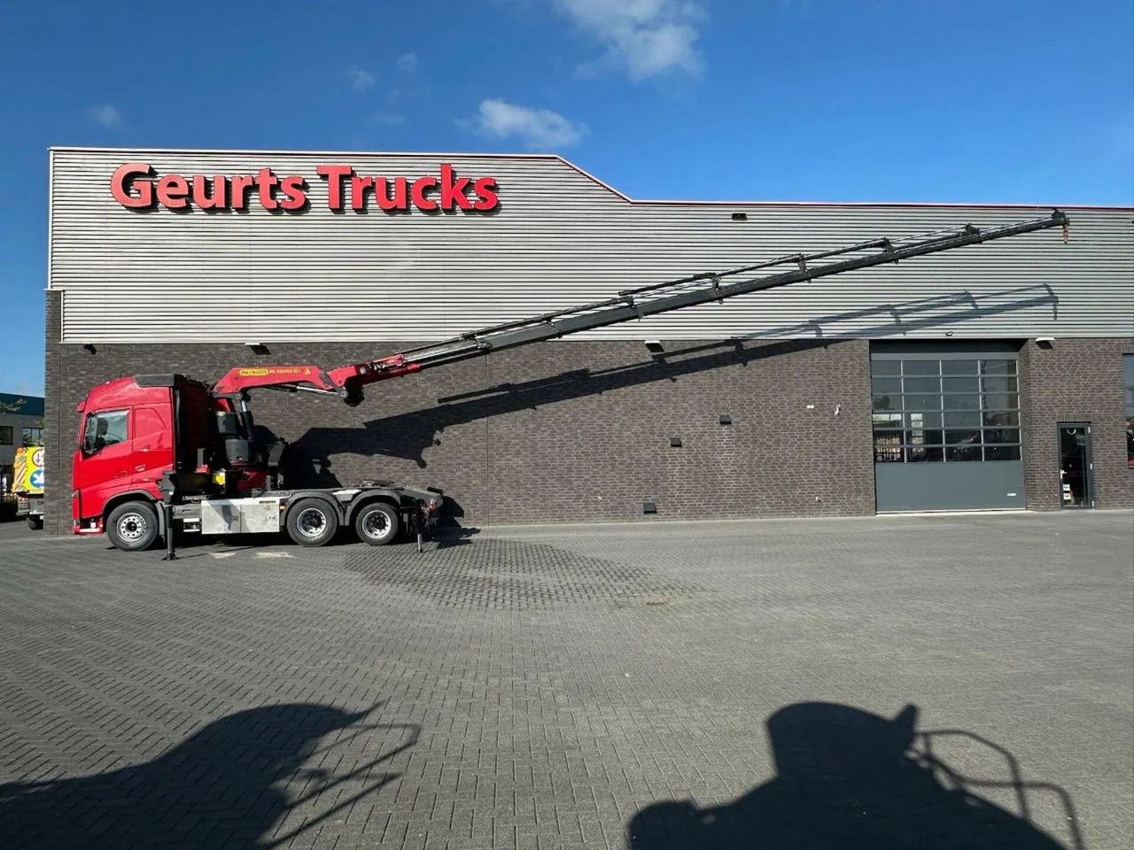Volvo FH 500 6X2 TREKKER / SATTELZUG/TRACTOR UNIT/ CAM - Tovornjak z dvigalom: slika 4 Volvo FH 500 6X2 TREKKER / SATTELZUG/TRACTOR UNIT/ CAM - Tovornjak z dvigalom: slika 4