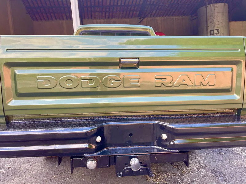 Dodge Ram 150 Custom V8 Benzine - Poltovornjak: slika 5 Dodge Ram 150 Custom V8 Benzine - Poltovornjak: slika 5