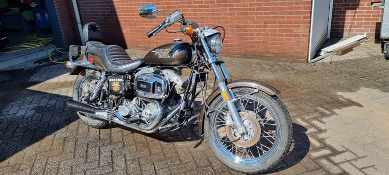 Harley-Davidson FXE SUPER GLIDE.... 1200 AMF first paint - Motorno kolo: slika 2 Harley-Davidson FXE SUPER GLIDE.... 1200 AMF first paint - Motorno kolo: slika 2