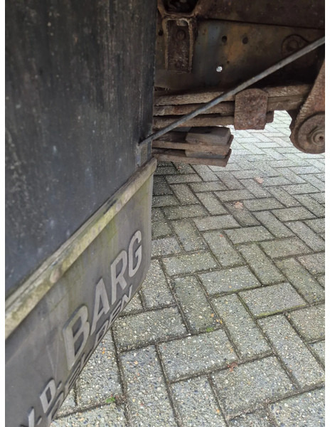 Mercedes-Benz 811.. steel suspension - Tovornjak s kesonom: slika 5 Mercedes-Benz 811.. steel suspension - Tovornjak s kesonom: slika 5