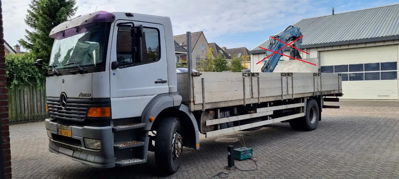 Mercedes-Benz Atego 1823. manual gearbox - Tovornjak zabojnik: slika 1 Mercedes-Benz Atego 1823. manual gearbox - Tovornjak zabojnik: slika 1