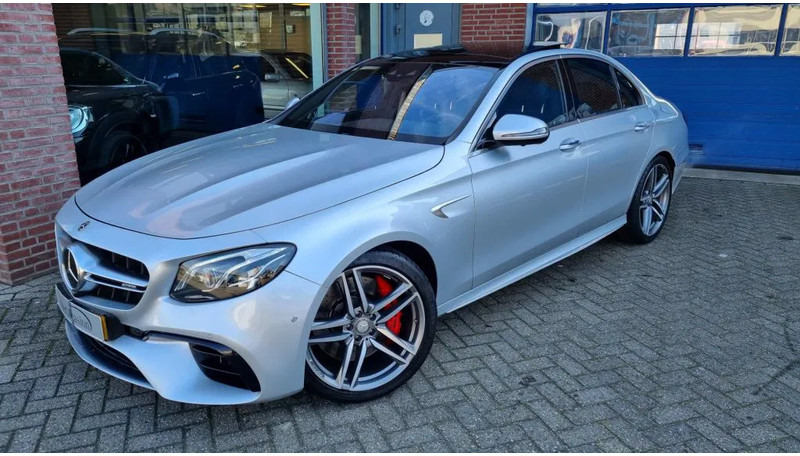 Mercedes-Benz E-Klasse 63 S, 4 Matic AMG..... Premium plus. - Limuzina: slika 2 Mercedes-Benz E-Klasse 63 S, 4 Matic AMG..... Premium plus. - Limuzina: slika 2