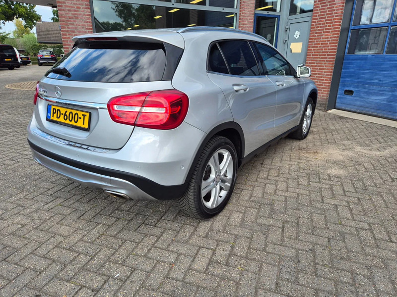 Mercedes-Benz GLA 200 automaat AMG Prestige - Avtomobil: slika 3 Mercedes-Benz GLA 200 automaat AMG Prestige - Avtomobil: slika 3