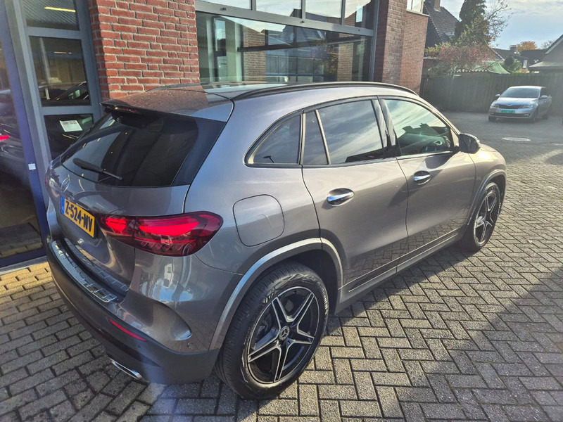 Mercedes-Benz GLA 250 E Hybrid AMG line - Avtomobil: slika 3 Mercedes-Benz GLA 250 E Hybrid AMG line - Avtomobil: slika 3