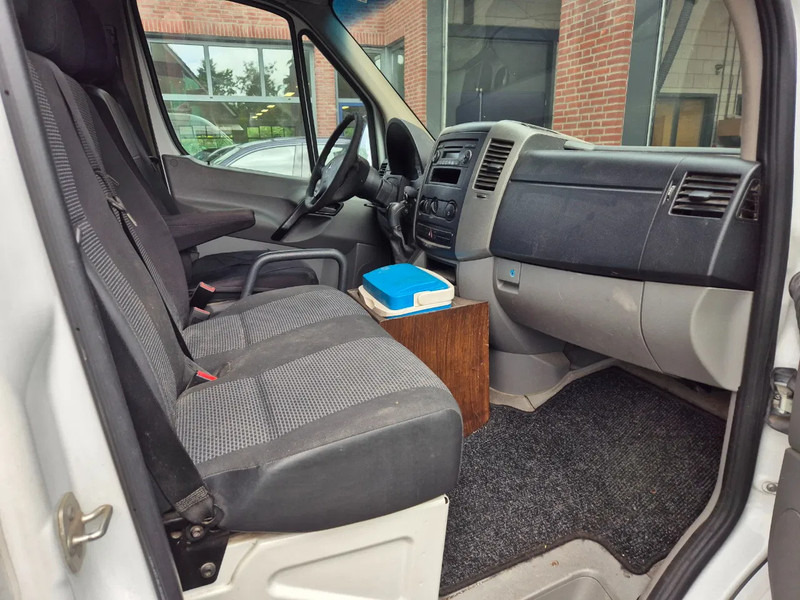Mercedes-Benz Sprinter 316 autom.L2H2 trekhaak - Furgon: slika 4 Mercedes-Benz Sprinter 316 autom.L2H2 trekhaak - Furgon: slika 4