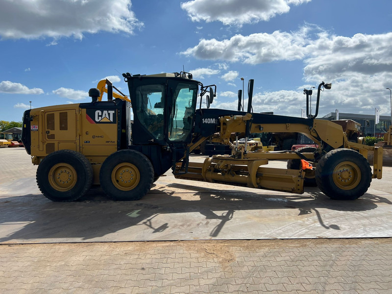 Caterpillar 140M2 - Greder: slika 5 Caterpillar 140M2 - Greder: slika 5