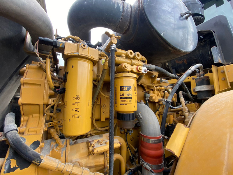 Kolesni nakladalec Caterpillar 980H: slika 11