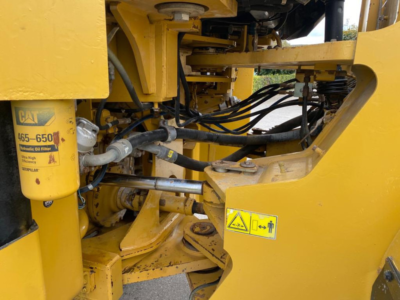 Kolesni nakladalec Caterpillar 980H Wheel Loader: slika 12