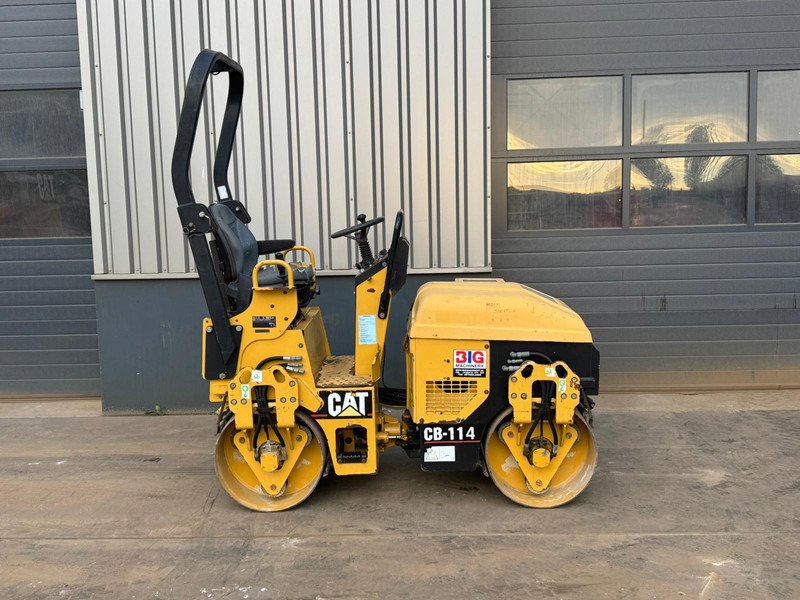 Caterpillar CB114 - Valjar: slika 5 Caterpillar CB114 - Valjar: slika 5