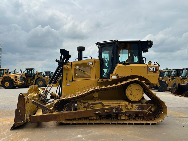 Caterpillar D6 LGP - Buldožer: slika 1 Caterpillar D6 LGP - Buldožer: slika 1
