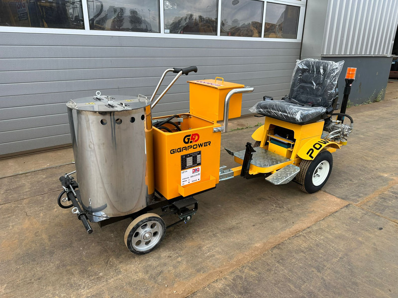 Giga power 860 Road Marking Machine - Stroj za asfalterska dela: slika 3 Giga power 860 Road Marking Machine - Stroj za asfalterska dela: slika 3