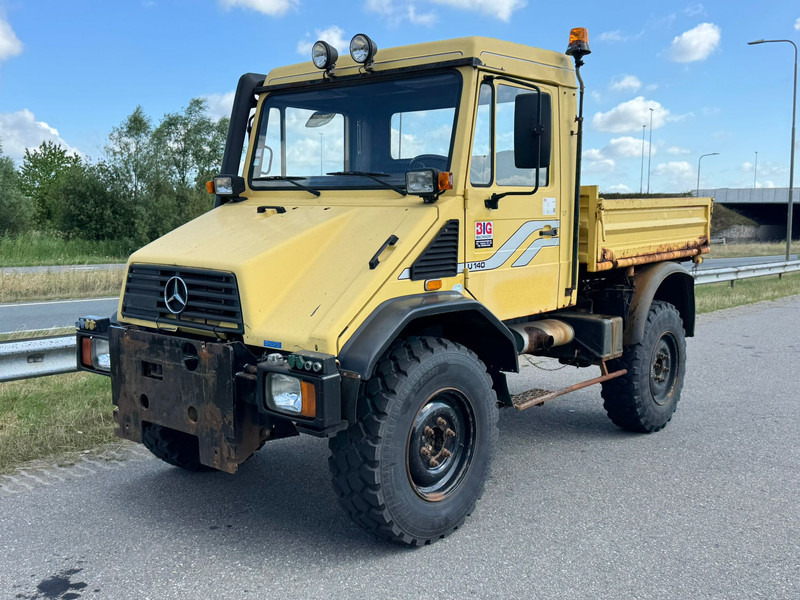 Tovornjak prekucnik MERCEDESBENZ Unimog U140: slika 1