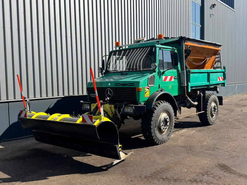 MERCEDESBENZ Unimog U1700 - Vozilo za pometanje: slika 1 MERCEDESBENZ Unimog U1700 - Vozilo za pometanje: slika 1