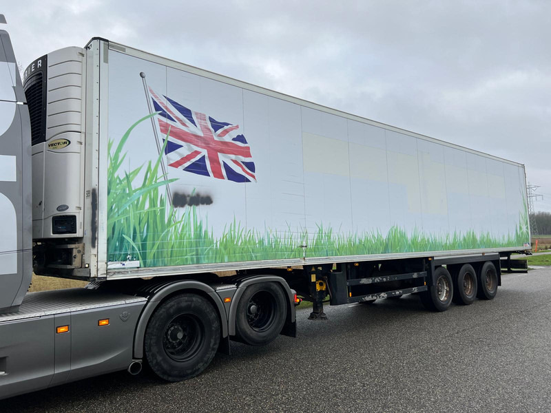 Schmitz Cargobull Carrier VECTOR 1550 - Polprikolica hladilnik: slika 1 Schmitz Cargobull Carrier VECTOR 1550 - Polprikolica hladilnik: slika 1