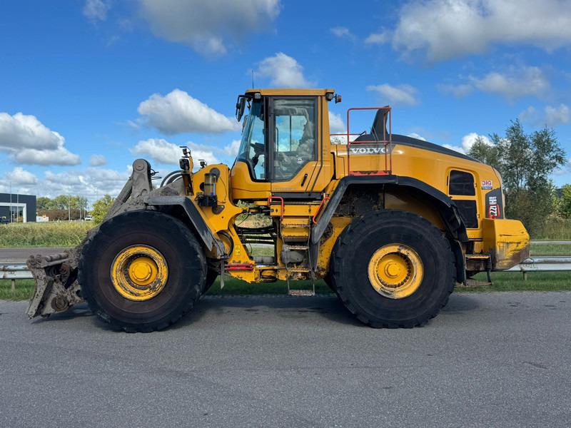 Volvo L220H - Kolesni nakladalec: slika 1 Volvo L220H - Kolesni nakladalec: slika 1