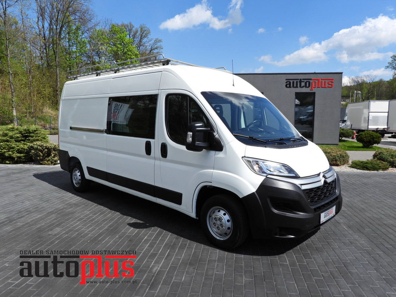 CITROEN JUMPER BOX DELIVERY VAN 7 SEATS CRUISE CONTROL 120HP - Furgon: slika 1 CITROEN JUMPER BOX DELIVERY VAN 7 SEATS CRUISE CONTROL 120HP - Furgon: slika 1
