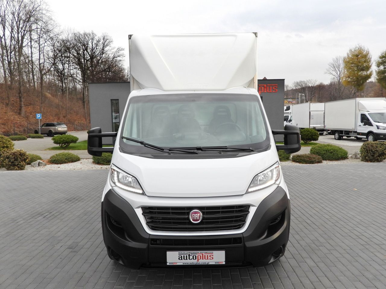 FIAT DUCATO BOX LIFT 8 PALLETS CRUISE CONTROL NAVIGATION LED LIGHTS AIR CONDITIONING 130HP - Dostavno vozilo z zabojnikom: slika 5 FIAT DUCATO BOX LIFT 8 PALLETS CRUISE CONTROL NAVIGATION LED LIGHTS AIR CONDITIONING 130HP - Dostavno vozilo z zabojnikom: slika 5