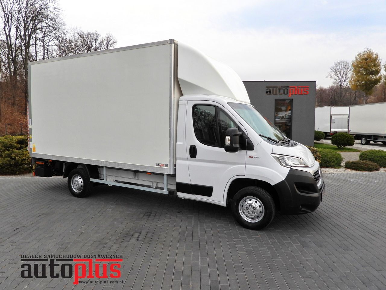 FIAT DUCATO BOX LIFT 8 PALLETS CRUISE CONTROL NAVIGATION LED LIGHTS AIR CONDITIONING 130HP - Dostavno vozilo z zabojnikom: slika 1 FIAT DUCATO BOX LIFT 8 PALLETS CRUISE CONTROL NAVIGATION LED LIGHTS AIR CONDITIONING 130HP - Dostavno vozilo z zabojnikom: slika 1
