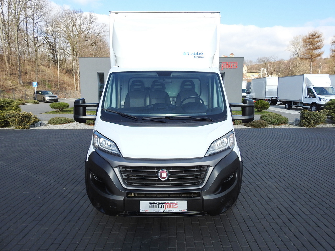 FIAT DUCATO BOX LIFT 8 PALLETS CRUISE CONTROL NAVIGATION LED LIGHTS AIR CONDITIONING 130HP - Dostavno vozilo z zabojnikom: slika 5 FIAT DUCATO BOX LIFT 8 PALLETS CRUISE CONTROL NAVIGATION LED LIGHTS AIR CONDITIONING 130HP - Dostavno vozilo z zabojnikom: slika 5