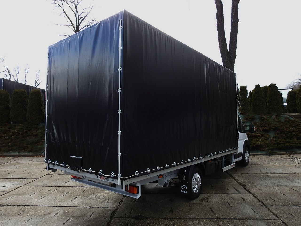 FIAT DUCATO - Dostavno vozilo s ponjavo: slika 3 FIAT DUCATO - Dostavno vozilo s ponjavo: slika 3