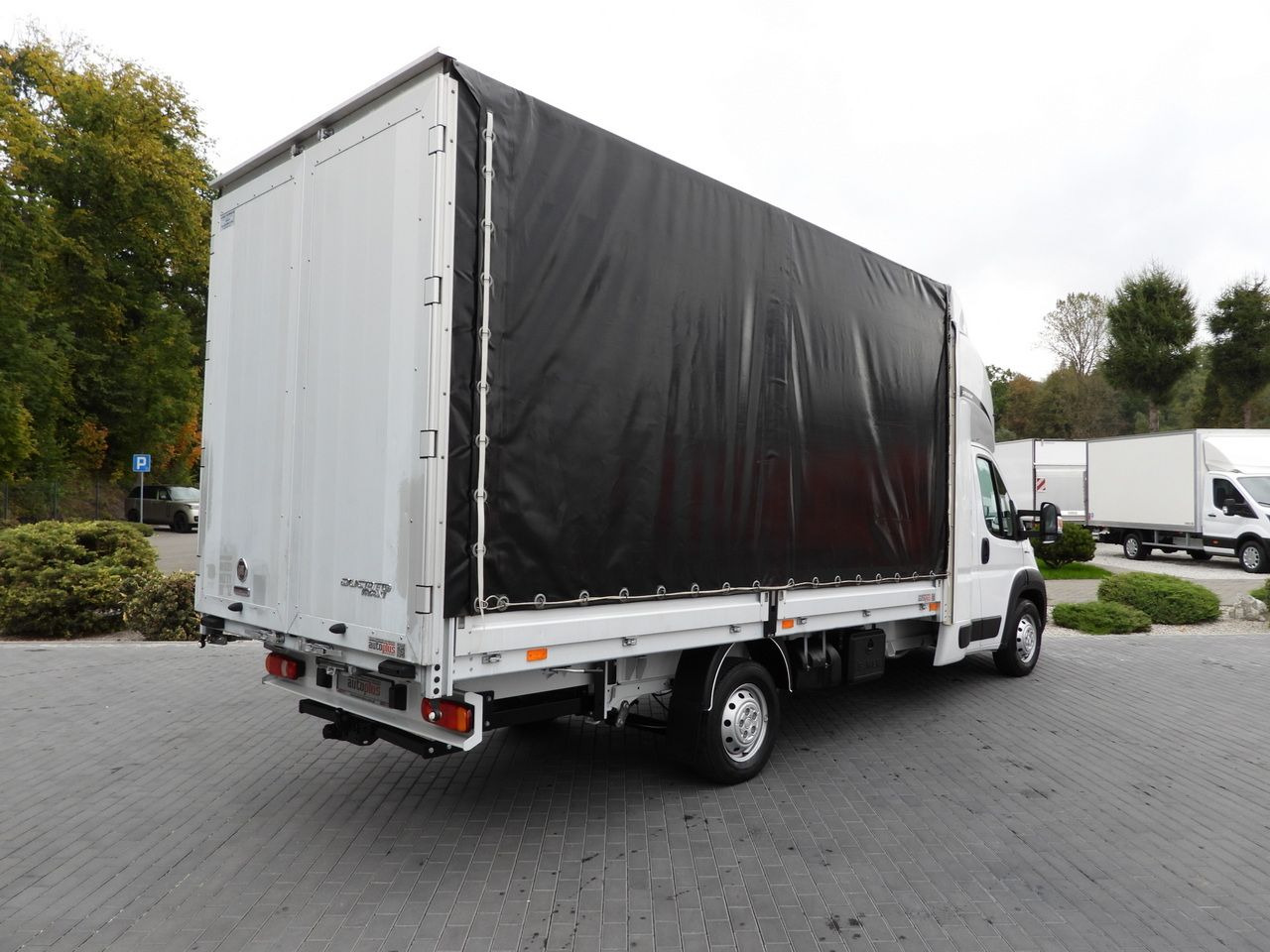 FIAT DUCATO TARPAULIN 9 PALLETS CRUISE CONTROL LED LIGHTS PNEUMATICS AIR CONDITIONING 180HP - Dostavno vozilo s ponjavo: slika 3 FIAT DUCATO TARPAULIN 9 PALLETS CRUISE CONTROL LED LIGHTS PNEUMATICS AIR CONDITIONING 180HP - Dostavno vozilo s ponjavo: slika 3