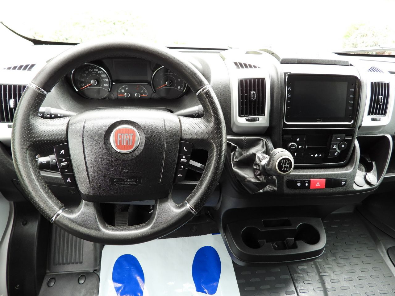 FIAT DUCATO TARPAULIN 9 PALLETS CRUISE CONTROL LED LIGHTS PNEUMATICS AIR CONDITIONING 180HP - Dostavno vozilo s ponjavo: slika 2 FIAT DUCATO TARPAULIN 9 PALLETS CRUISE CONTROL LED LIGHTS PNEUMATICS AIR CONDITIONING 180HP - Dostavno vozilo s ponjavo: slika 2