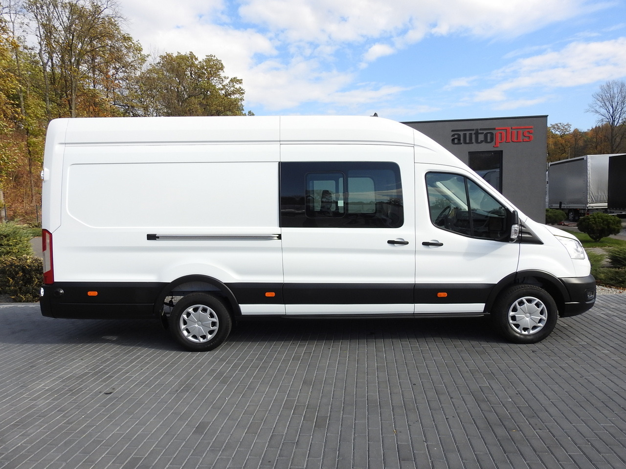 Furgon FORD TRANSIT BOX DELIVERY VAN 6 SEATS CRUISE CONTROL AIR CONDITIONING LED LIGHTS  130HP: slika 7