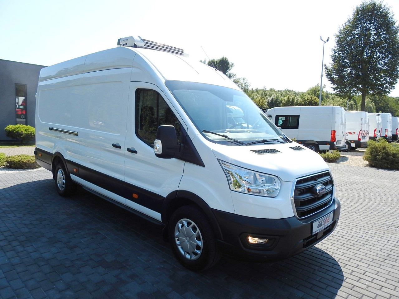 Ford TRANSIT KÜHLKASTENWAGEN 0*C HEIZFUNKTION Ford TRANSIT KÜHLKASTENWAGEN 0*C HEIZFUNKTION - Hladilno vozilo: slika 4 Ford TRANSIT KÜHLKASTENWAGEN 0*C HEIZFUNKTION Ford TRANSIT KÜHLKASTENWAGEN 0*C HEIZFUNKTION - Hladilno vozilo: slika 4