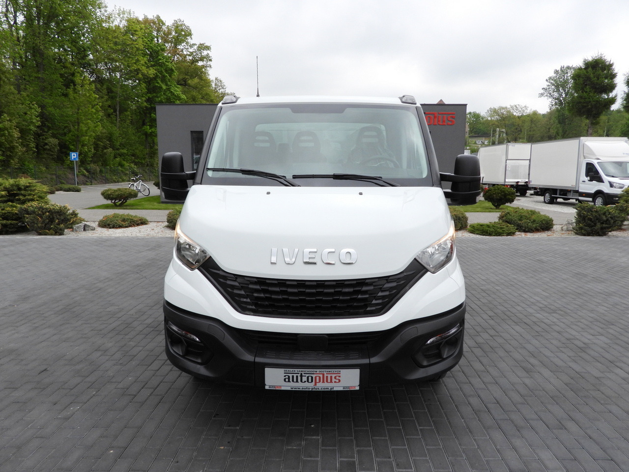 IVECO DAILY 35C14 TIPPER CRUISE CONTROL TWIN WHEELS 140HP - Dostavno vozilo prekucnik: slika 5 IVECO DAILY 35C14 TIPPER CRUISE CONTROL TWIN WHEELS 140HP - Dostavno vozilo prekucnik: slika 5
