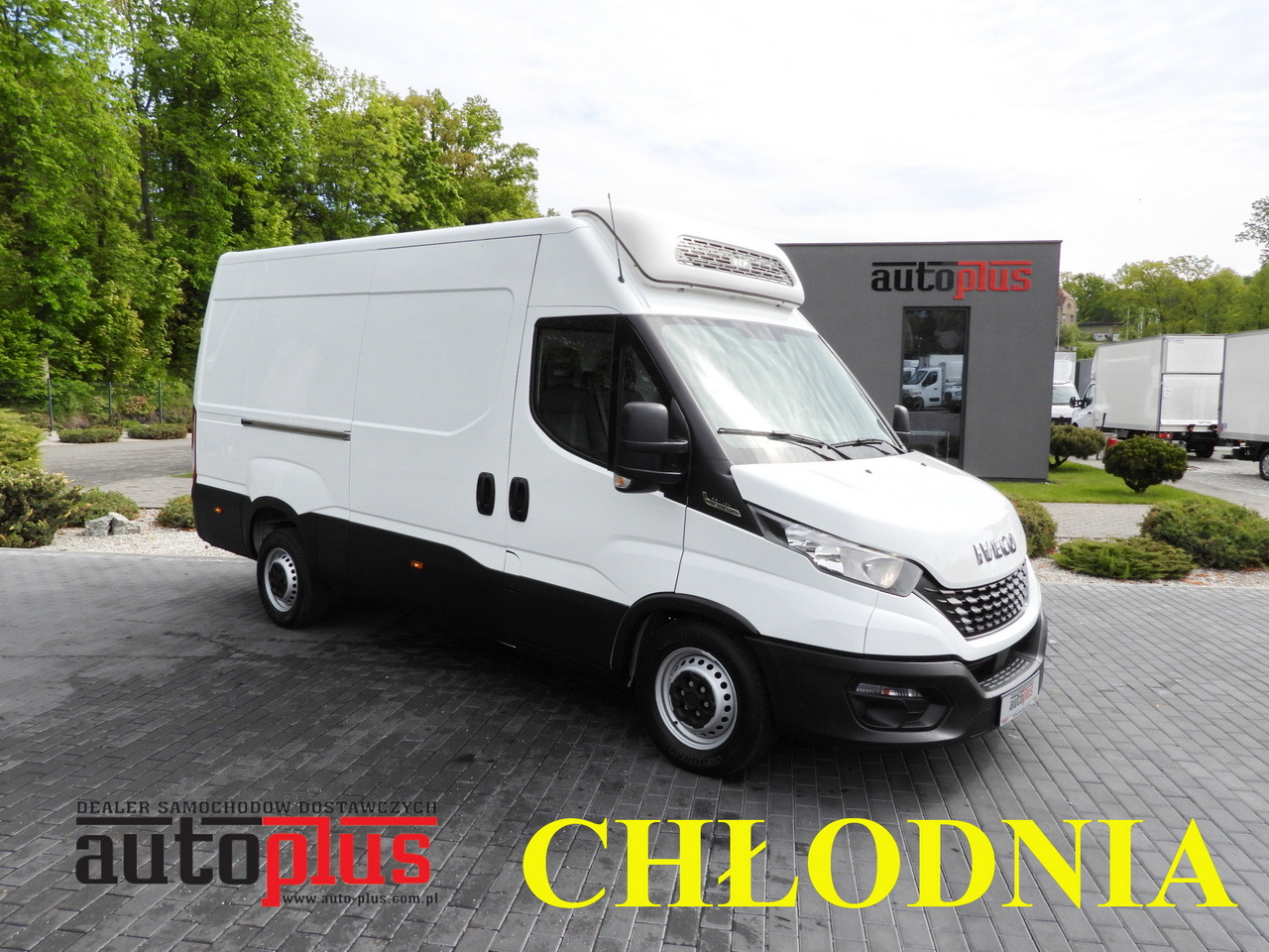IVECO DAILY 35S14 REFRIGERATOR VAN -10*C POWER SUPPLY 230V CRUISE CONTROL AUTOMATIC TRANSMISSION HI-MATIC AIR CONDITIONING 140HP - Hladilno vozilo: slika 1 IVECO DAILY 35S14 REFRIGERATOR VAN -10*C POWER SUPPLY 230V CRUISE CONTROL AUTOMATIC TRANSMISSION HI-MATIC AIR CONDITIONING 140HP - Hladilno vozilo: slika 1