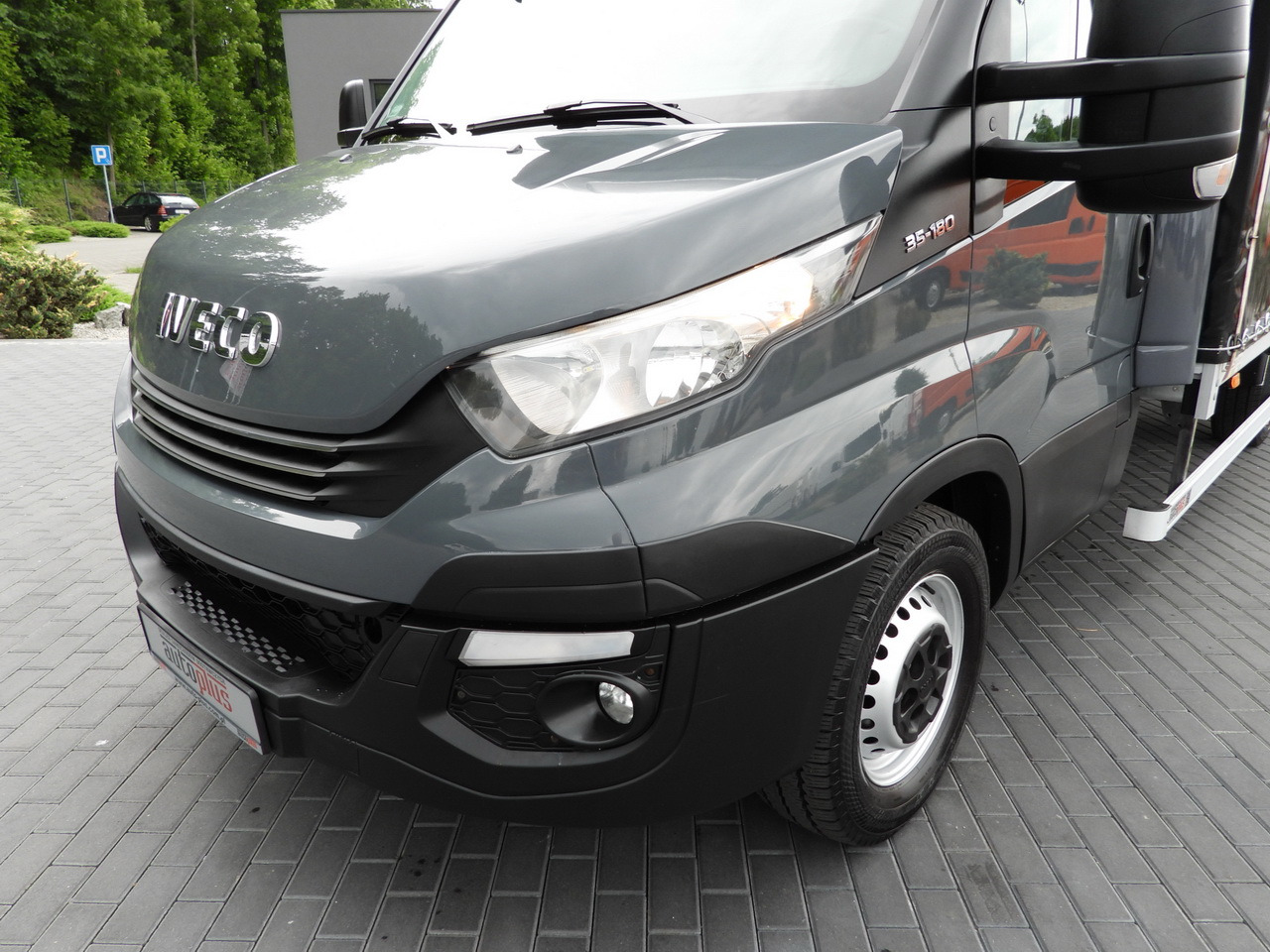 Dostavno vozilo s ponjavo IVECO DAILY 35S18 TARPAULIN 10 PALLETS WEBASTO CRUISE CONTROL PNEUMATICS AUTOMATIC TRANSMISSION HI-MATIC AIR CONDITIONING  180HP: slika 20