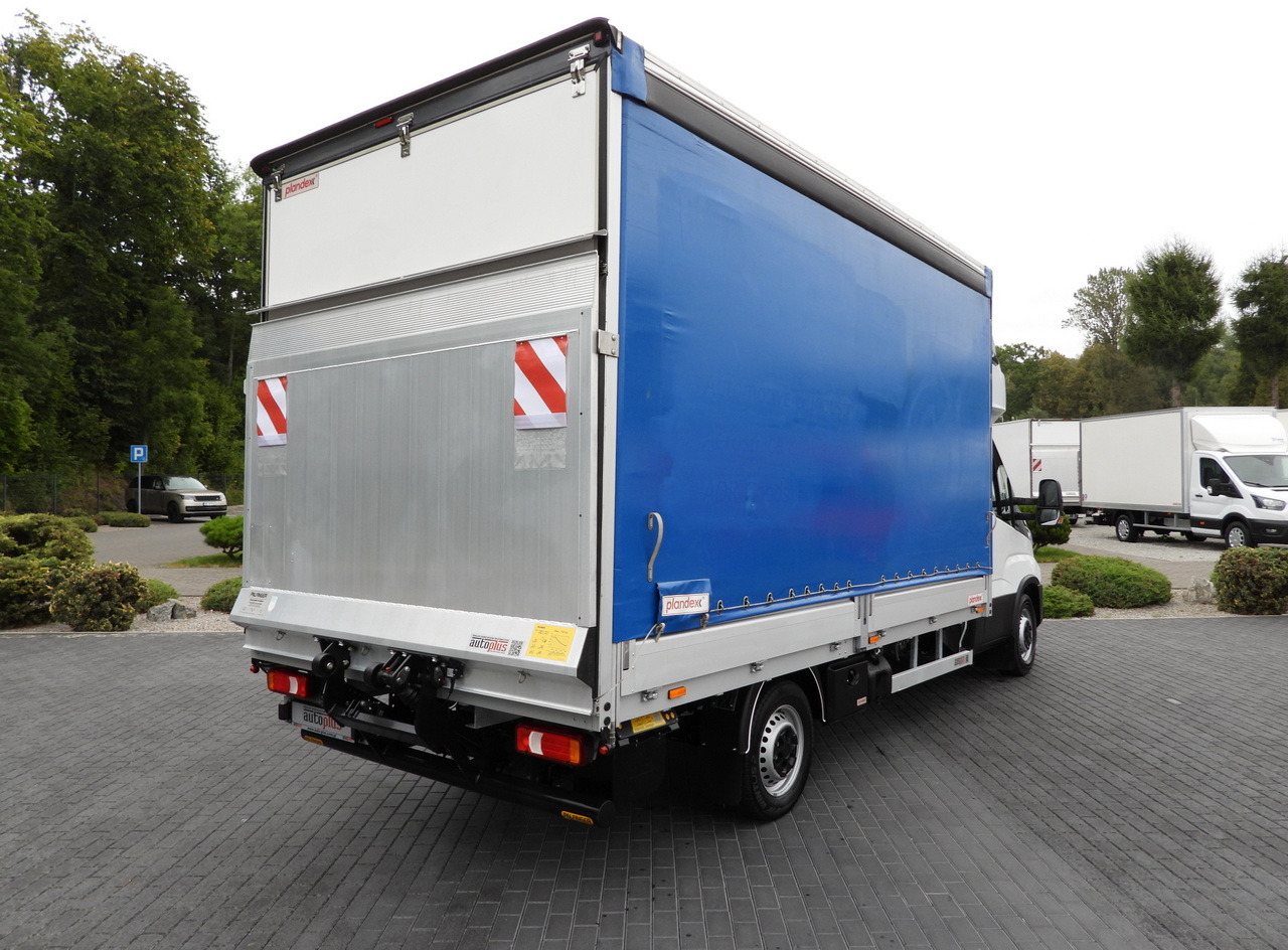 IVECO DAILY 35S18 TARPAULIN LIFT 8 PALLETS WEBASTO CRUISE CONTROL LED LIGHTS AIR CONDITIONING 180HP - Dostavno vozilo s ponjavo: slika 3 IVECO DAILY 35S18 TARPAULIN LIFT 8 PALLETS WEBASTO CRUISE CONTROL LED LIGHTS AIR CONDITIONING 180HP - Dostavno vozilo s ponjavo: slika 3