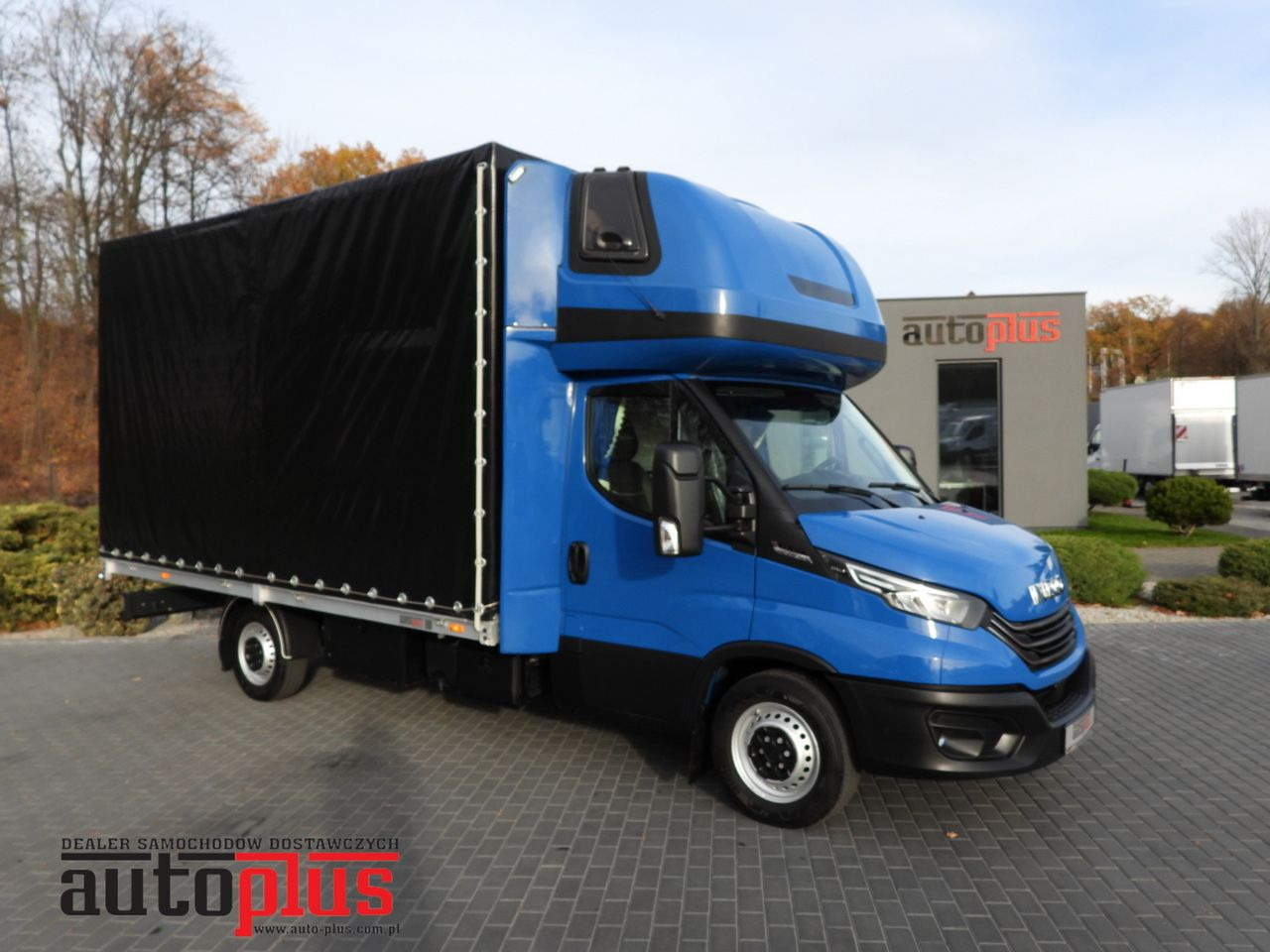 IVECO DAILY 35S21 TARPAULIN 10 PALLETS WEBASTO CRUISE CONTROL NAVIGATION LED LIGHTS AUTOMATIC TRANSMISSION HI-MATIC AIR CONDITIONING 210HP - Dostavno vozilo s ponjavo: slika 1 IVECO DAILY 35S21 TARPAULIN 10 PALLETS WEBASTO CRUISE CONTROL NAVIGATION LED LIGHTS AUTOMATIC TRANSMISSION HI-MATIC AIR CONDITIONING 210HP - Dostavno vozilo s ponjavo: slika 1