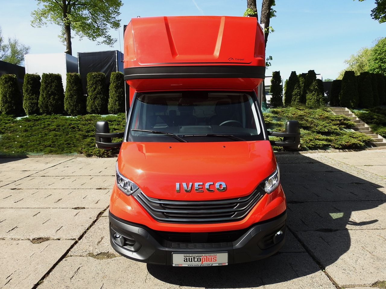 IVECO DAILY NEW TARPAULIN 10 PALLETS WEBASTO CRUISE CONTROL NAVIGATION AIR CONDITIONING LED LIGHTS 180HP - Dostavno vozilo s ponjavo: slika 5 IVECO DAILY NEW TARPAULIN 10 PALLETS WEBASTO CRUISE CONTROL NAVIGATION AIR CONDITIONING LED LIGHTS 180HP - Dostavno vozilo s ponjavo: slika 5