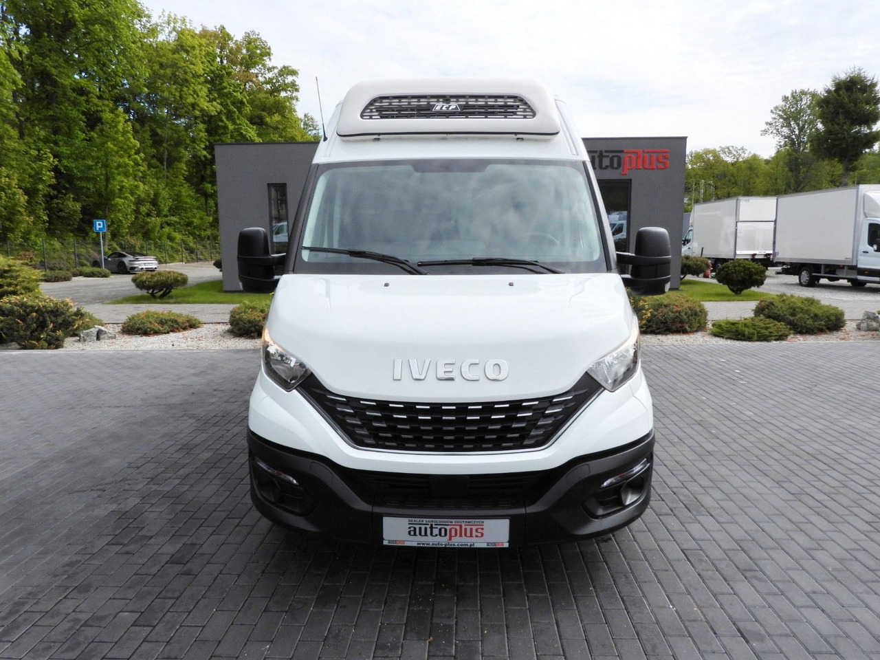 Iveco DAILY 35S14 KÜHLKASTENWAGEN-10*C TEMPOMAT - Hladilno vozilo: slika 5 Iveco DAILY 35S14 KÜHLKASTENWAGEN-10*C TEMPOMAT - Hladilno vozilo: slika 5