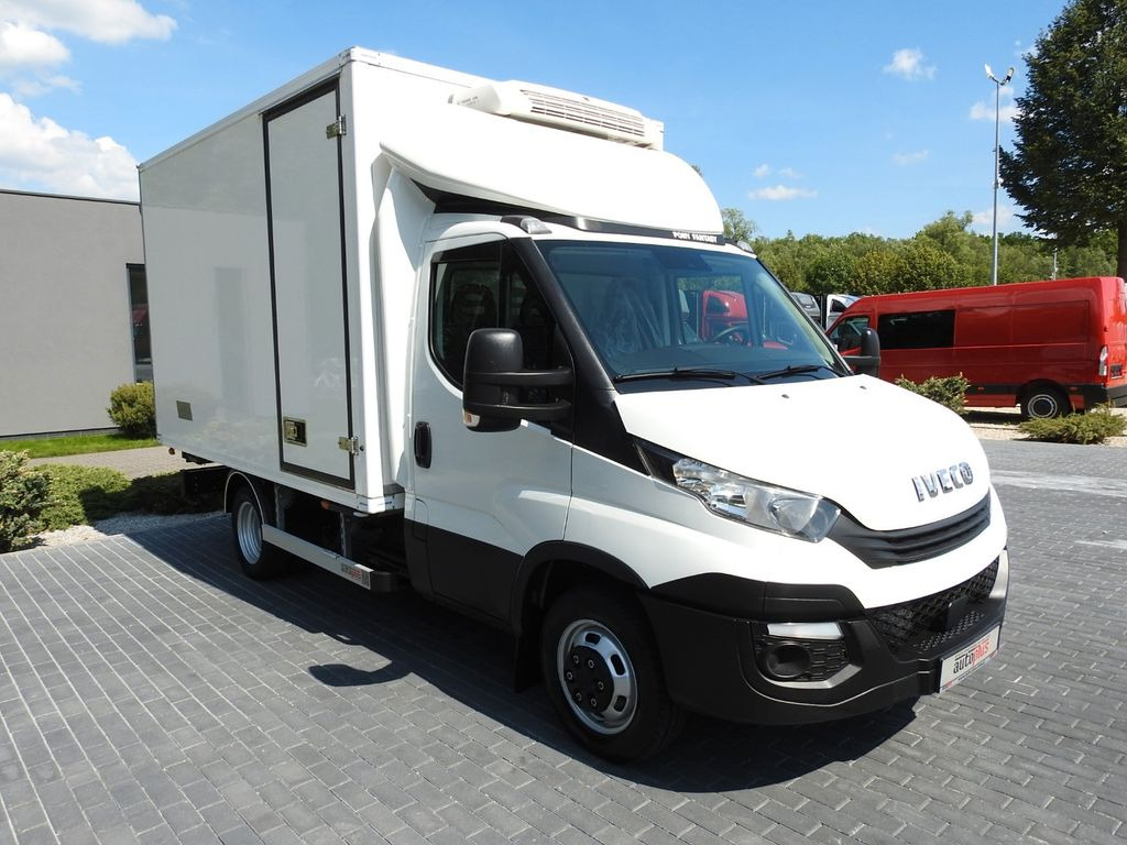 Iveco DAILY 50C15 KÜHLKOFFER -5*C ZWILLINGSRÄDER A/C - Hladilno vozilo: slika 4 Iveco DAILY 50C15 KÜHLKOFFER -5*C ZWILLINGSRÄDER A/C - Hladilno vozilo: slika 4