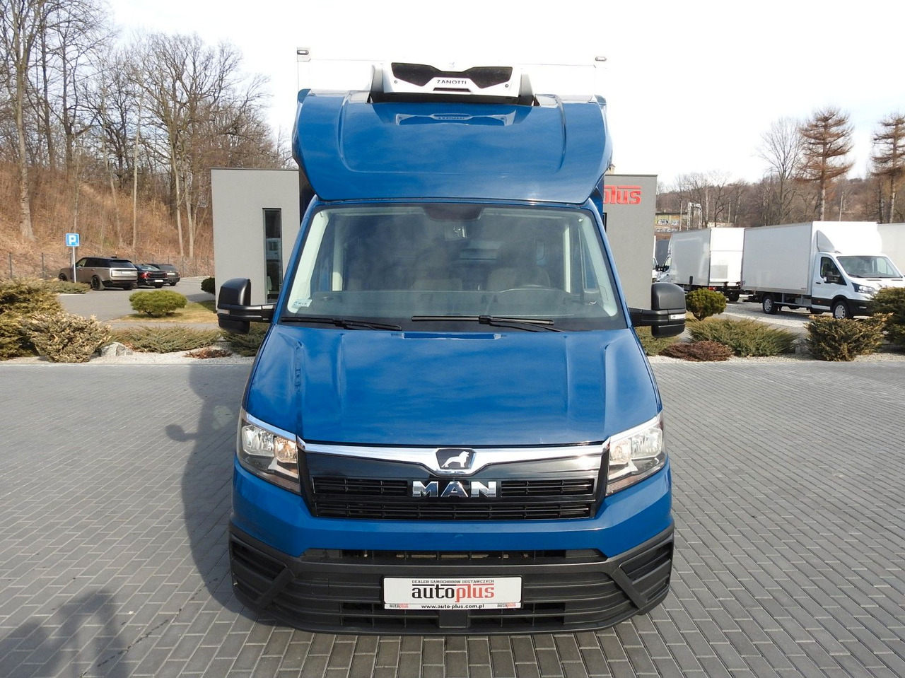 MAN GE 3.180 KÜHLKOFFER -5*C 8 PALETTEN HEIZFUNKTION - Hladilno vozilo: slika 5 MAN GE 3.180 KÜHLKOFFER -5*C 8 PALETTEN HEIZFUNKTION - Hladilno vozilo: slika 5
