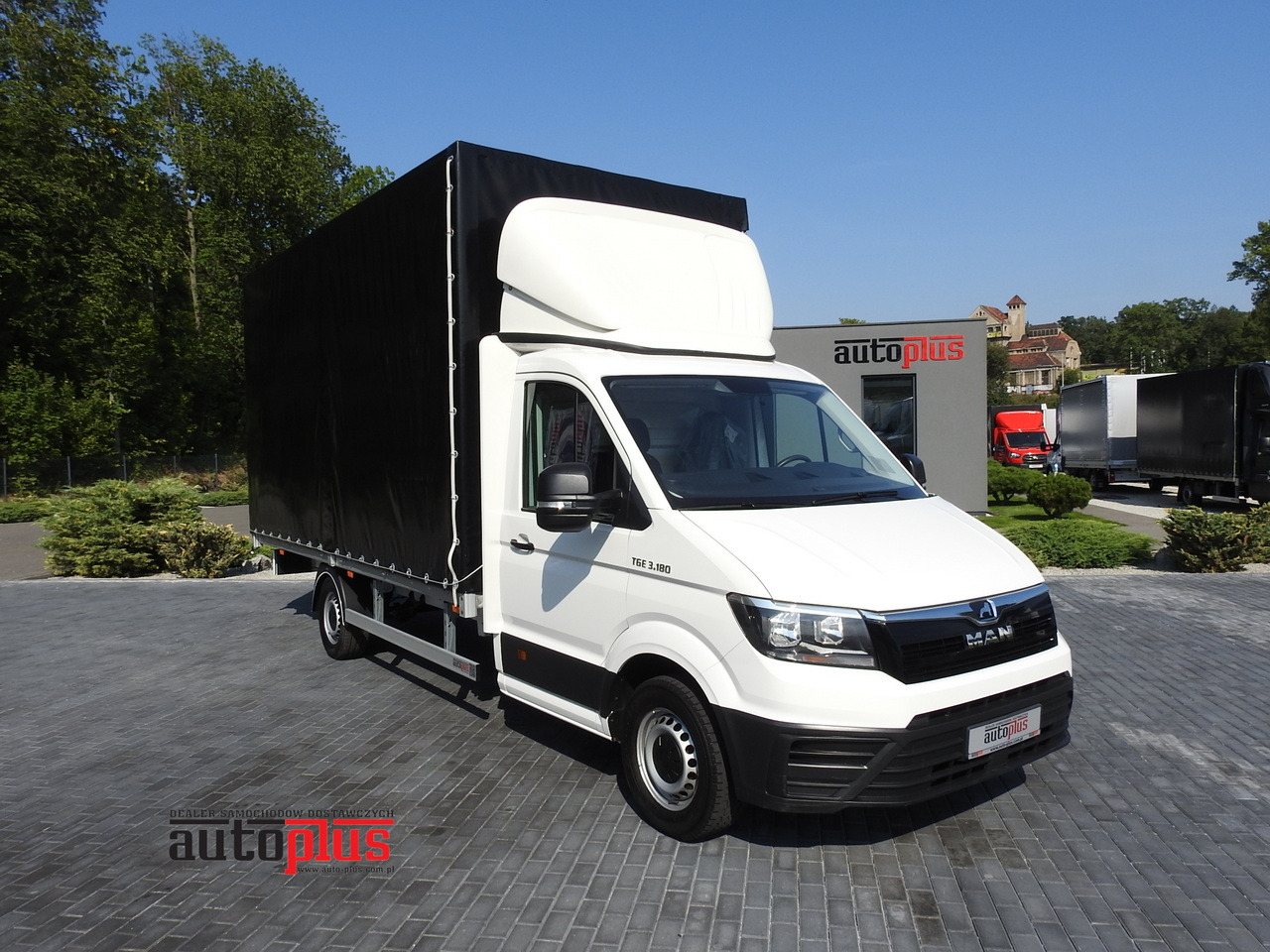 MAN TGE TARPAULIN 10 PALLETS AIR CONDITIONING 180HP - Dostavno vozilo s ponjavo: slika 1 MAN TGE TARPAULIN 10 PALLETS AIR CONDITIONING 180HP - Dostavno vozilo s ponjavo: slika 1