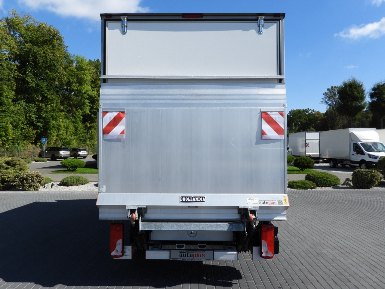 Dostavno vozilo z zabojnikom MERCEDES SPRINTER 315 BOX LIFT 8 PALLETS AIR CONDITIONING 150HP: slika 10 Dostavno vozilo z zabojnikom MERCEDES SPRINTER 315 BOX LIFT 8 PALLETS AIR CONDITIONING 150HP: slika 10