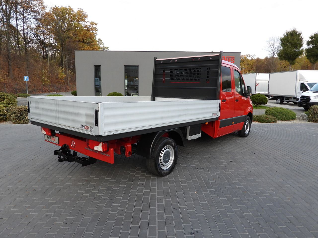 MERCEDES SPRINTER 316 STAKE BODY DOUBLE CABIN DOKA 7 SEATS AIR CONDITIONING  160HP - Dostavno vozilo z dvojno kabino: slika 3 MERCEDES SPRINTER 316 STAKE BODY DOUBLE CABIN DOKA 7 SEATS AIR CONDITIONING  160HP - Dostavno vozilo z dvojno kabino: slika 3