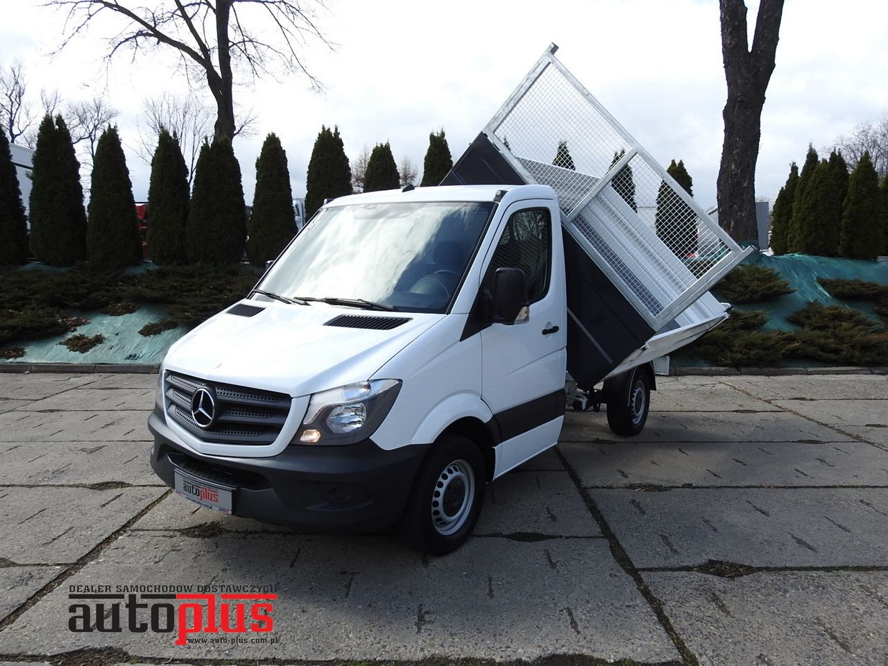 MERCEDES SPRINTER 316 THREE-WAY TIPPER CRUISE CONTROL AUTOMATIC TRANSMISSION AIR CONDITIONING 160HP - Dostavno vozilo prekucnik: slika 1 MERCEDES SPRINTER 316 THREE-WAY TIPPER CRUISE CONTROL AUTOMATIC TRANSMISSION AIR CONDITIONING 160HP - Dostavno vozilo prekucnik: slika 1
