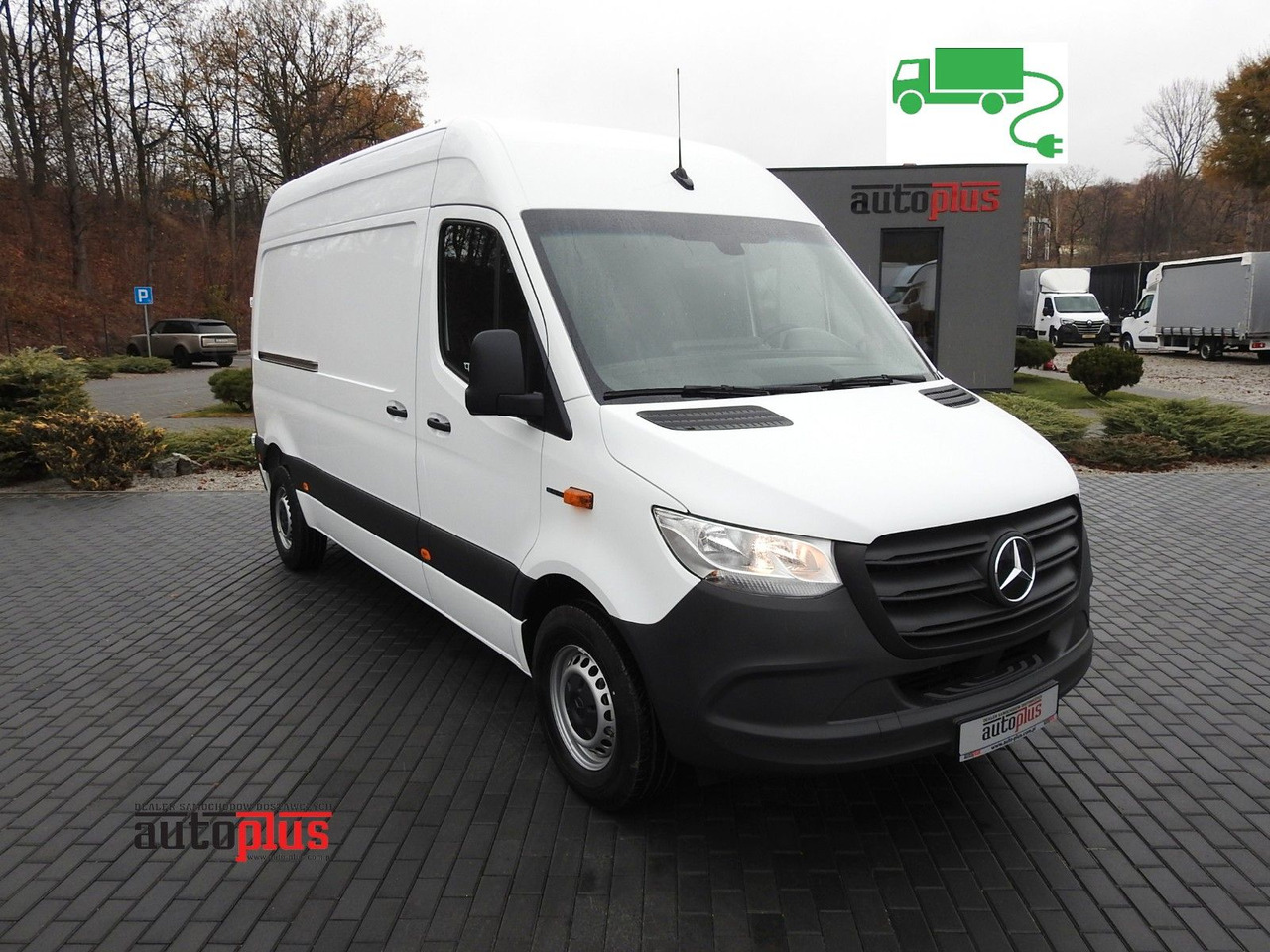 Mercedes-Benz ESPRINTER NEUE ELEKTRISCHEN KASTENWAGEN AUTOMAT - Furgon, Električno dostavno vozilo: slika 1 Mercedes-Benz ESPRINTER NEUE ELEKTRISCHEN KASTENWAGEN AUTOMAT - Furgon, Električno dostavno vozilo: slika 1