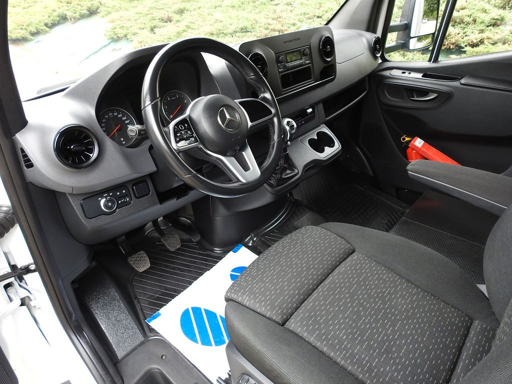 Mercedes-Benz SPRINTER 316 PRITSCHE PLANE 10 PALETTEN WEBASTO - Dostavno vozilo s ponjavo, Dostavno vozilo z dvojno kabino: slika 2 Mercedes-Benz SPRINTER 316 PRITSCHE PLANE 10 PALETTEN WEBASTO - Dostavno vozilo s ponjavo, Dostavno vozilo z dvojno kabino: slika 2