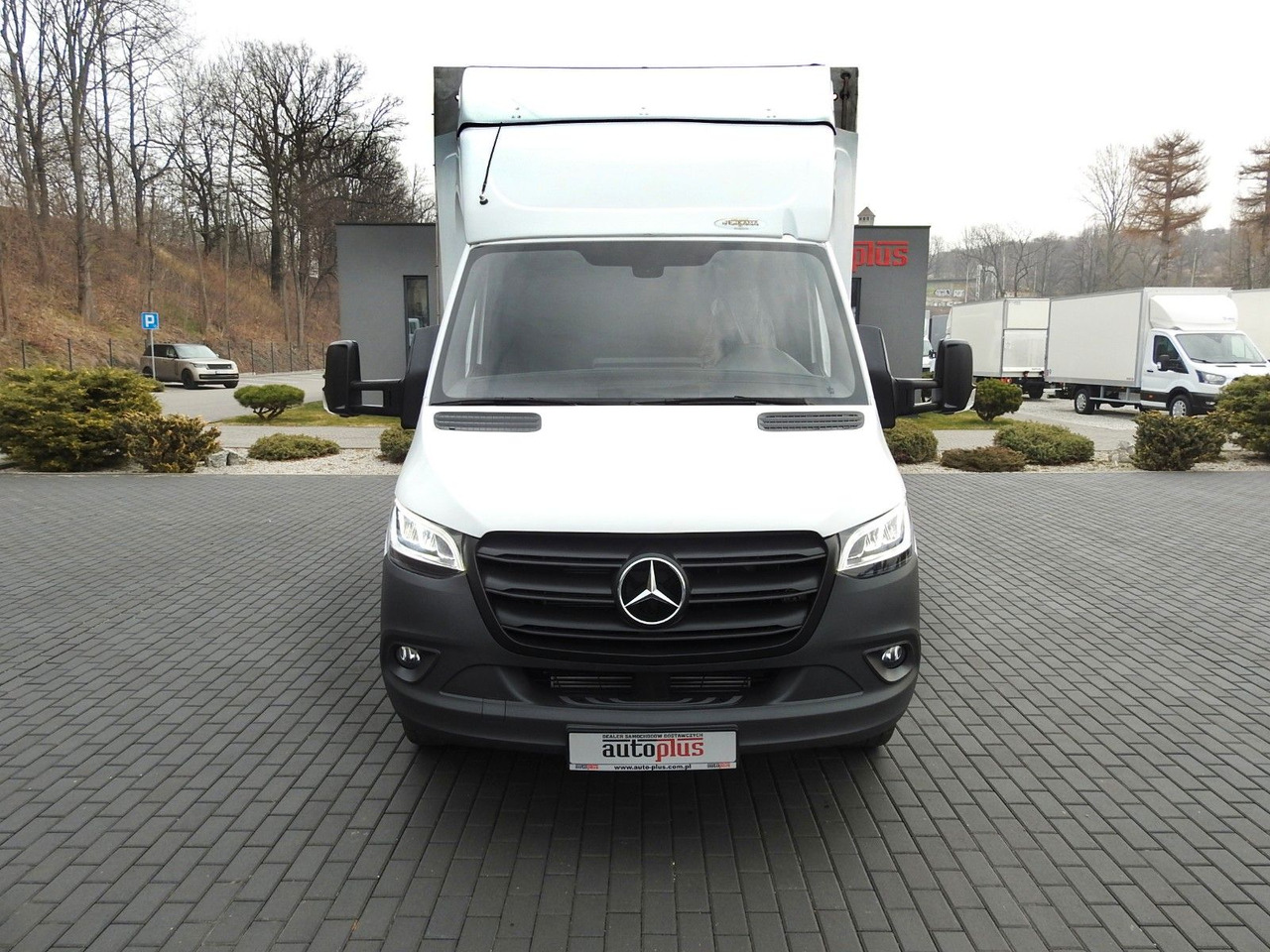Mercedes-Benz SPRINTER 316 PRITSCHE PLANE 10 PALETTEN WEBASTO - Dostavno vozilo s ponjavo, Dostavno vozilo z dvojno kabino: slika 5 Mercedes-Benz SPRINTER 316 PRITSCHE PLANE 10 PALETTEN WEBASTO - Dostavno vozilo s ponjavo, Dostavno vozilo z dvojno kabino: slika 5