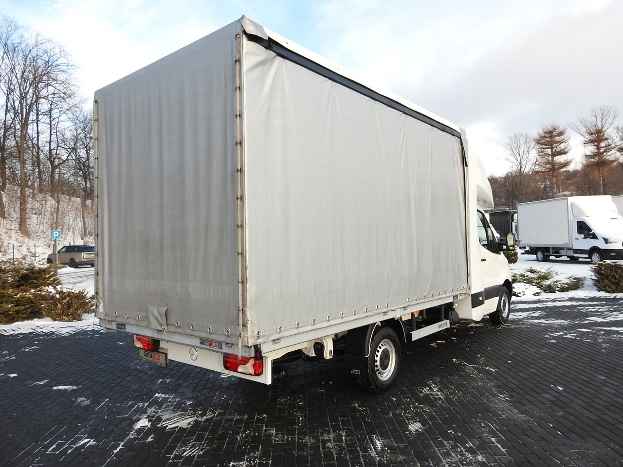 Mercedes-Benz SPRINTER 316 PRITSCHE PLANE 8 PALETTEN WEBASTO - Dostavno vozilo s ponjavo, Dostavno vozilo z dvojno kabino: slika 3 Mercedes-Benz SPRINTER 316 PRITSCHE PLANE 8 PALETTEN WEBASTO - Dostavno vozilo s ponjavo, Dostavno vozilo z dvojno kabino: slika 3