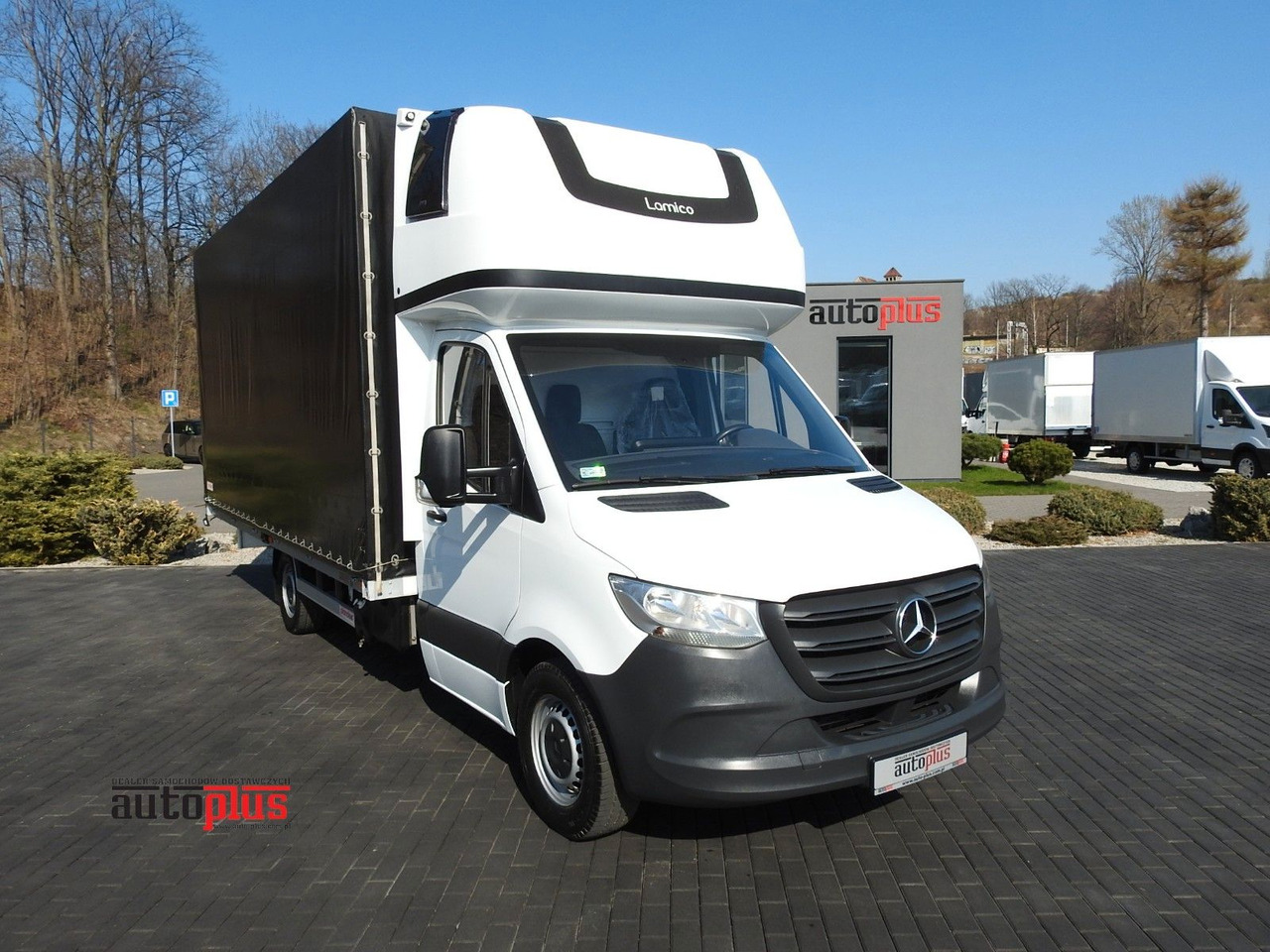 Mercedes-Benz SPRINTER PRITSCHE PLANE 10 PALETTEN KLIMAANLAGE - Dostavno vozilo s ponjavo: slika 1 Mercedes-Benz SPRINTER PRITSCHE PLANE 10 PALETTEN KLIMAANLAGE - Dostavno vozilo s ponjavo: slika 1