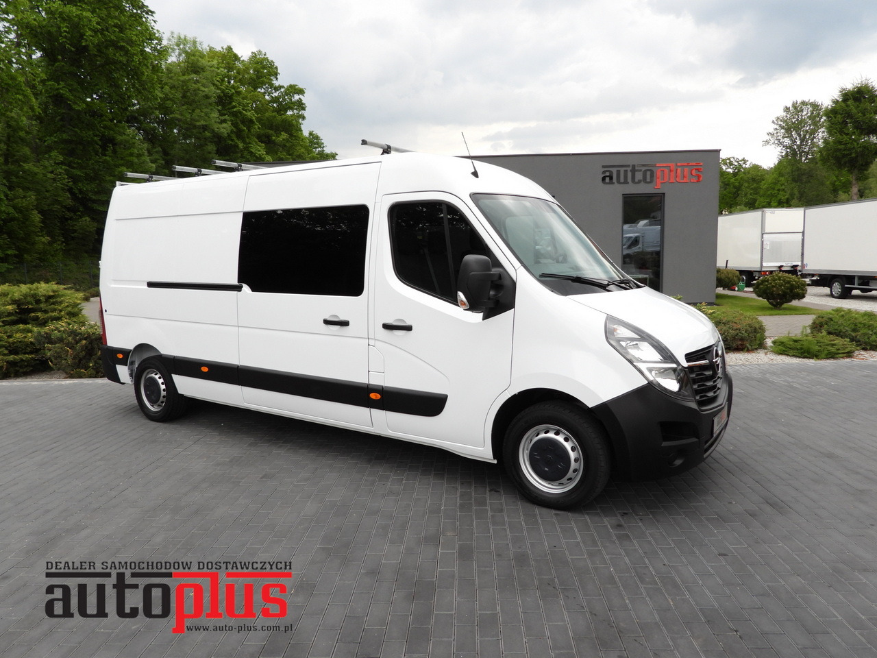 OPEL MOVANO BOX DELIVERY VAN 7 SEATS CRUISE CONTROL LED LIGHTS AIR CONDITIONING 135HP - Furgon: slika 1 OPEL MOVANO BOX DELIVERY VAN 7 SEATS CRUISE CONTROL LED LIGHTS AIR CONDITIONING 135HP - Furgon: slika 1