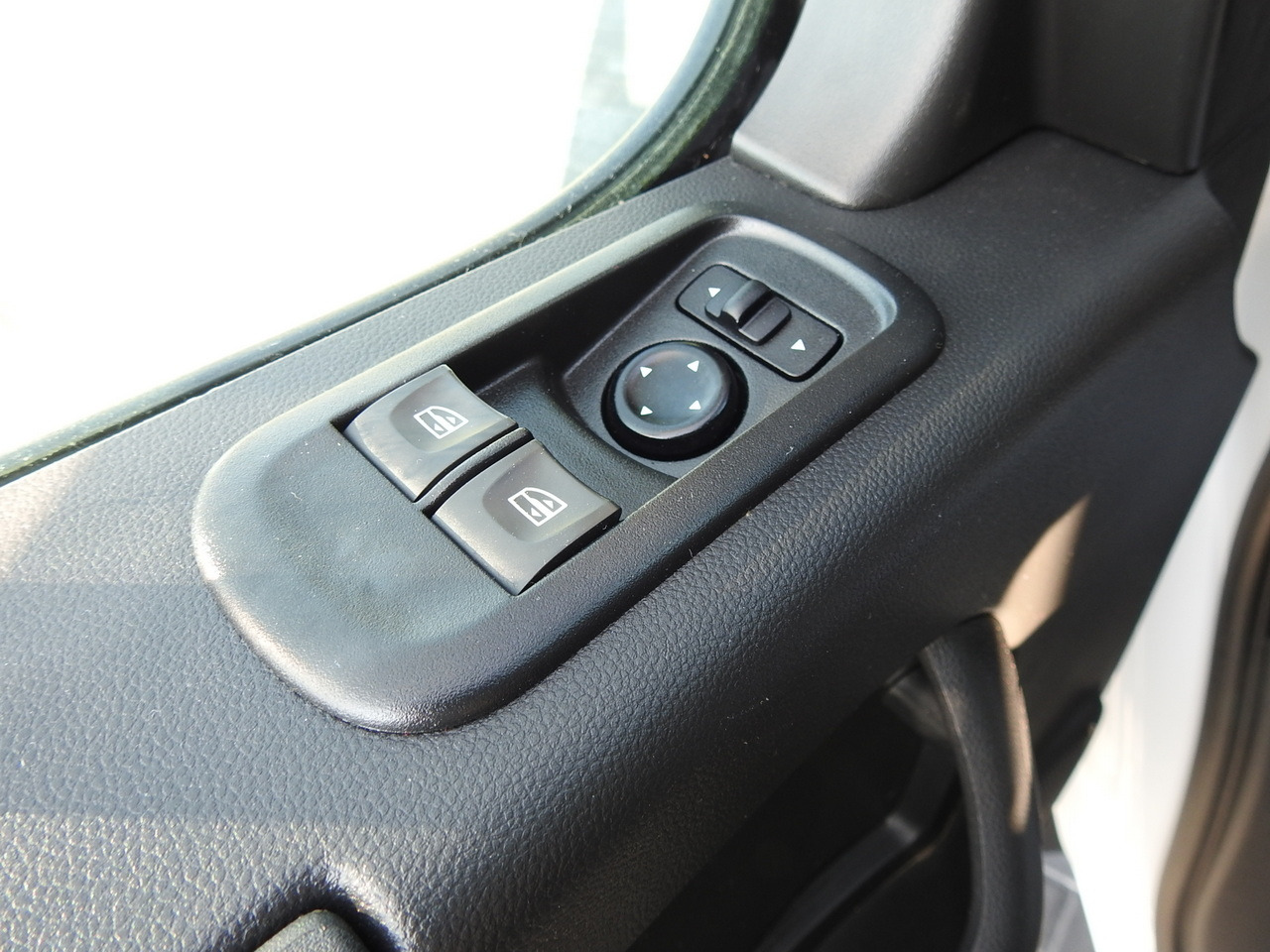 Dostavno vozilo s ponjavo OPEL MOVANO TARPAULIN 8 PALLETS WEBASTO CRUISE CONTROL AIR CONDITIONING LED LIGHTS PNEUMATICS  165HP: slika 34