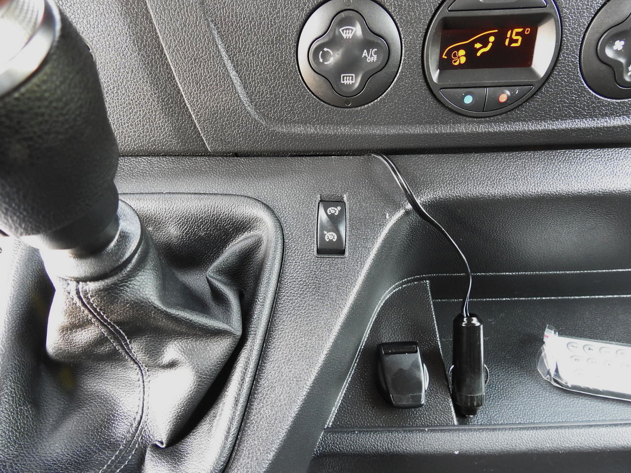 Dostavno vozilo s ponjavo OPEL MOVANO TARPAULIN 8 PALLETS WEBASTO CRUISE CONTROL AIR CONDITIONING LED LIGHTS PNEUMATICS  165HP: slika 45