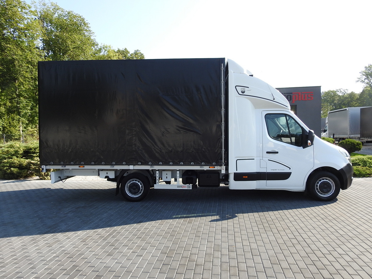 Dostavno vozilo s ponjavo OPEL MOVANO TARPAULIN 8 PALLETS WEBASTO CRUISE CONTROL AIR CONDITIONING LED LIGHTS PNEUMATICS  165HP: slika 7
